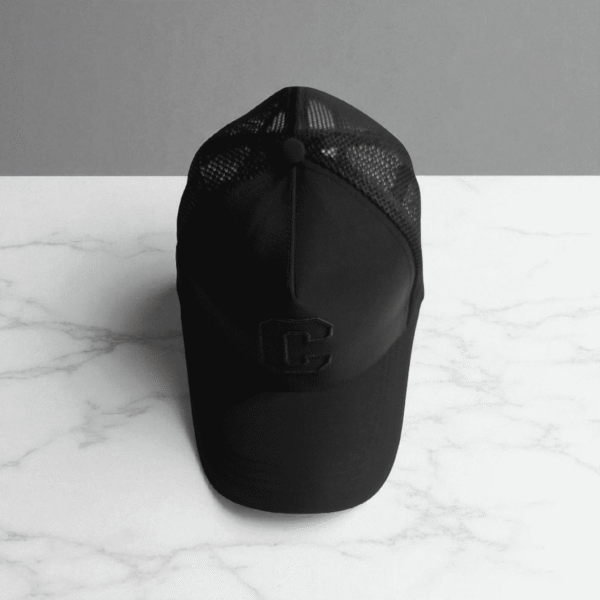 Casquette Trucker avec lettre C